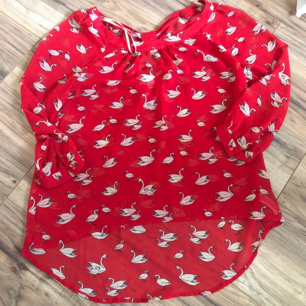 Forever 21 swan high low blouse